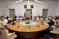 photo_5199564752768667345_y