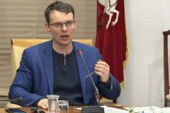 photo_5199564752768667348_y