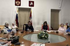 photo_5201973202924539421_y-1