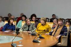 photo_5417935570295525196_y