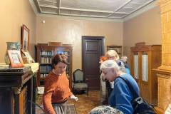 d369169d-75d2-400e-b8f6-edc1ec6d03ca