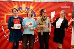 2025-10-25_um_49 2025-10-25_um_49